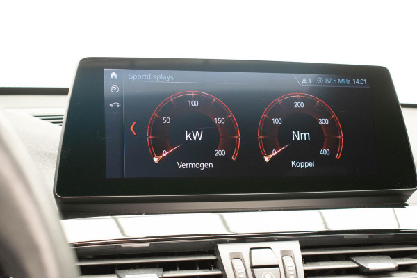 BMW X1 xDrive25e Executive Edition |Pano|HUD|H&K|Memory|Stuurverwarm.|Camera|