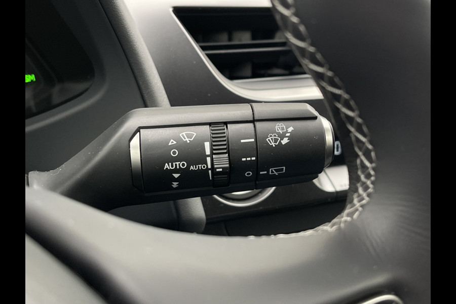 Lexus UX 250h Style+ Edition | Camera | Carplay | LED | 18 inch