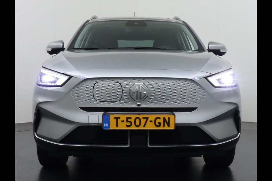MG Mg zs ev EV Long Range Luxury 70 kWh ORIG. NL. NAP KM. | COMPLETE AUTO | MG GARANTIE T/M 6-2030
