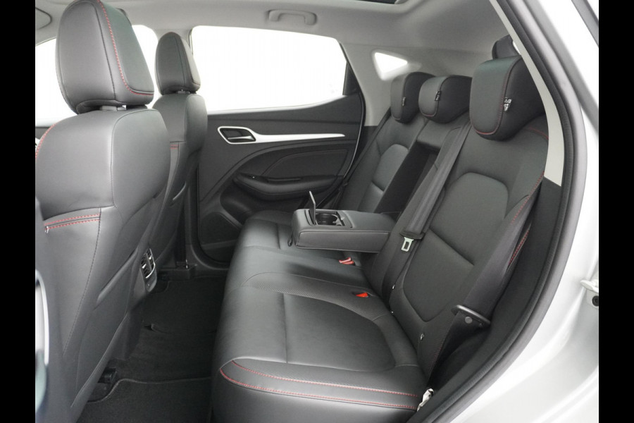 MG Mg zs ev EV Long Range Luxury 70 kWh ORIG. NL. NAP KM. | COMPLETE AUTO | MG GARANTIE T/M 6-2030