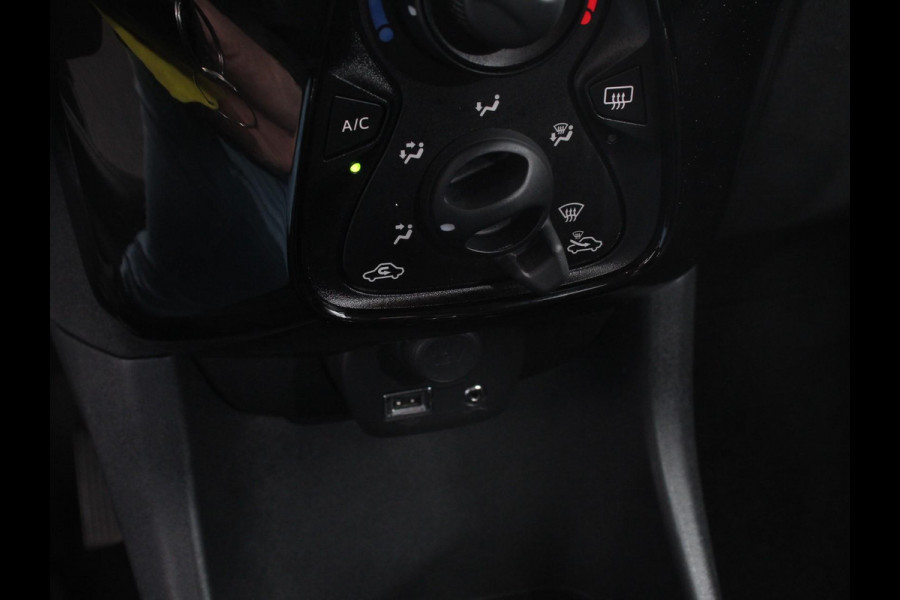 Citroën C1 1.0 VTi Feel Pack Look Pack Comfort Airco Bluetooth Led 5 deurs