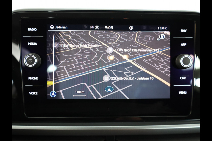 Volkswagen T-Roc 1.0 TSI Life 75 Edition 110pk 6bak| digital display| camera| side-skirts| navi | 17'LM-velgen| parksensors