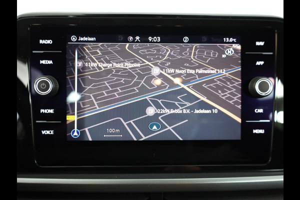 Volkswagen T-Roc 1.0 TSI Life 75 Edition 110pk 6bak| digital display| camera| side-skirts| navi | 17'LM-velgen| parksensors