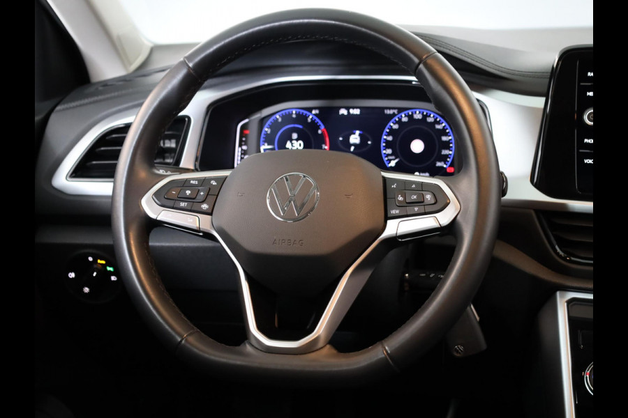 Volkswagen T-Roc 1.0 TSI Life 75 Edition 110pk 6bak| digital display| camera| side-skirts| navi | 17'LM-velgen| parksensors