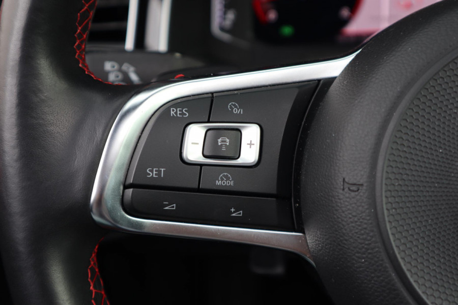 Volkswagen Polo 2.0 TSI GTI | Beats | Pano | Keyless | Virtueel | Camera