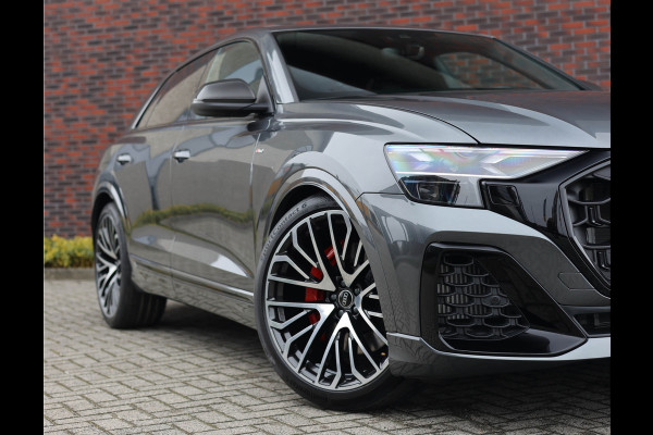 Audi Q8 60 TFSIe Quattro *B&O advanced*Vierwielsturing*Trekhaak*Massage*