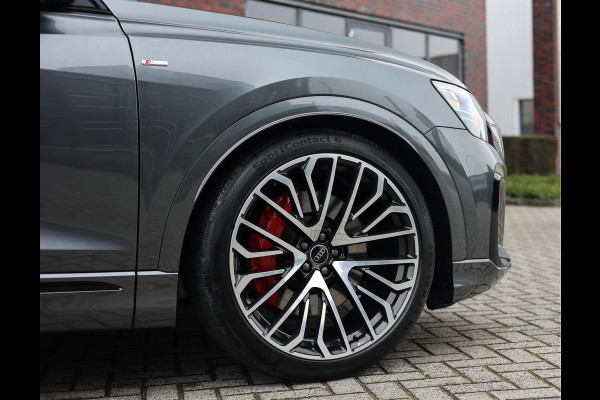 Audi Q8 60 TFSIe Quattro *B&O advanced*Vierwielsturing*Trekhaak*Massage*