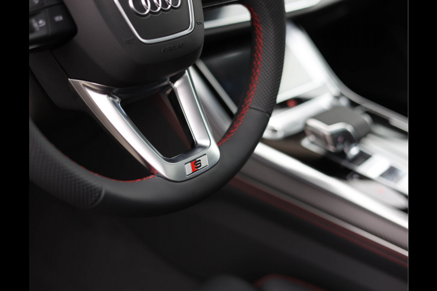 Audi Q8 60 TFSIe Quattro *B&O advanced*Vierwielsturing*Trekhaak*Massage*