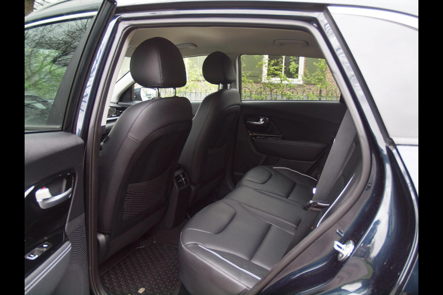 Kia e-Niro ExecutiveLine 64 kWh | Camera | Apple Carplay | JBL | Cruise Control