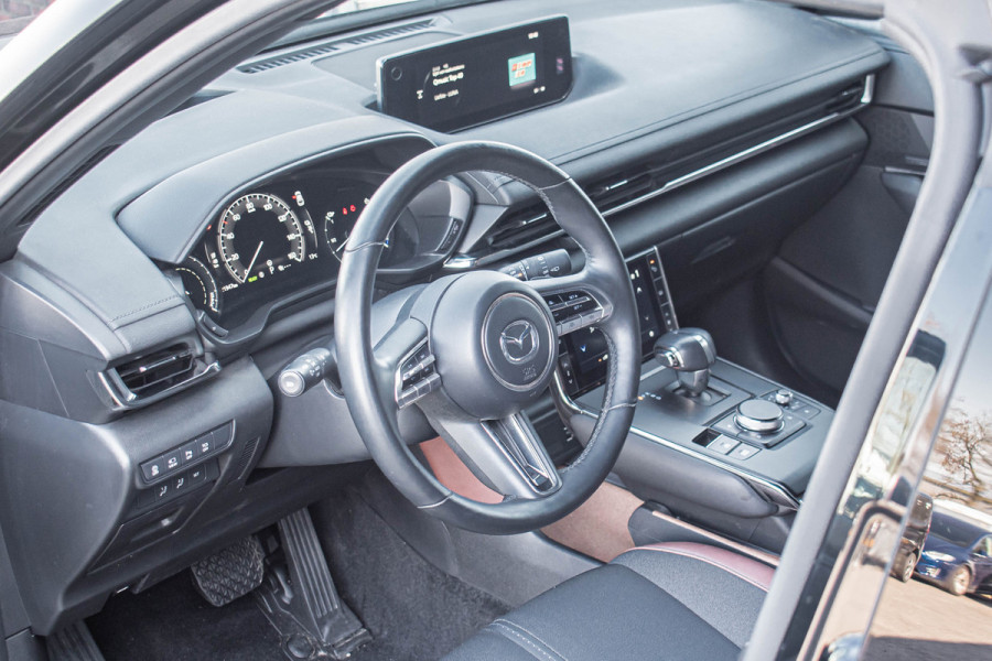 Mazda MX-30 e-SkyActiv 145 First Edition 36 kWh