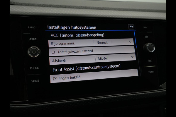 Volkswagen T-Cross 1.0 TSI 115pk R-Line United Acc Clima Side Assist Stoelverwarming PDC Camera 159