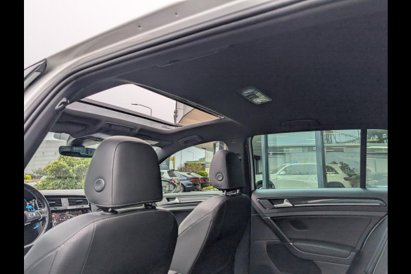 Volkswagen Golf 2.0 TSI 4Motion R