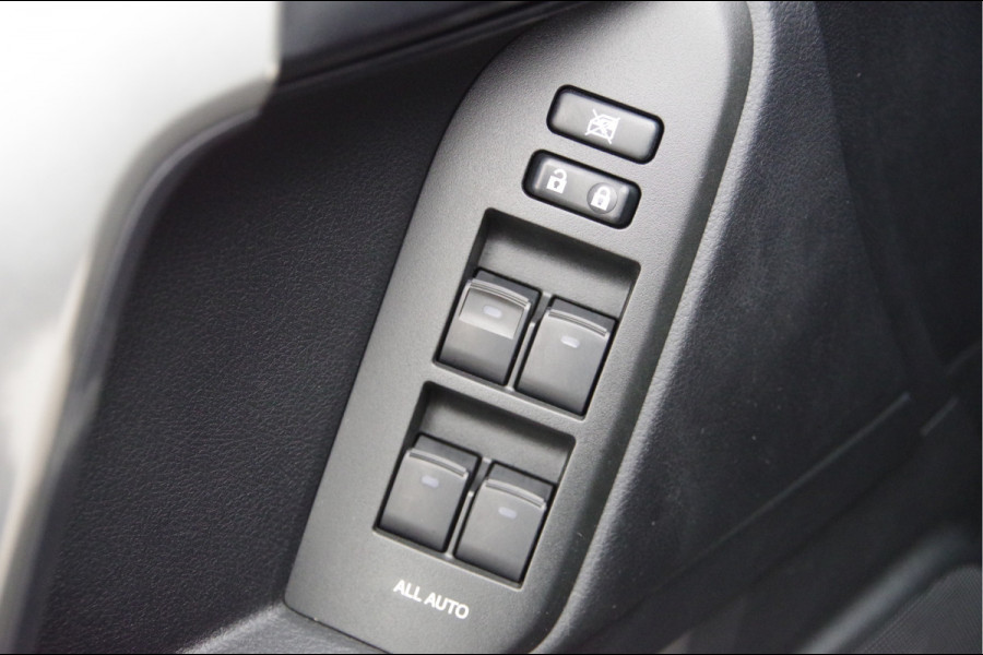 Toyota Land Cruiser 2.8 D-4D-F EXECUTIVE, AUT. SCHUIFDAK, TREKHAAK, LEDER, CAMERA, NAVI, CRUISE, STOELVERWARMING,