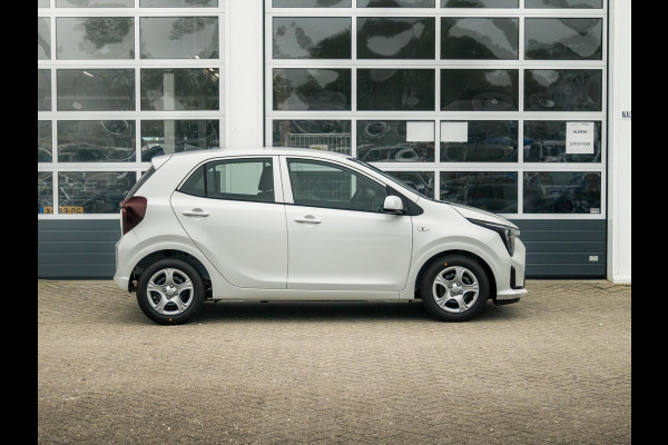 Kia Picanto 1.0 DPI DynamicLine l Direct leverbaar l ANWB Private Lease v.a. € 249,- | MY25 | Navi | Airco | Cruise | Camera | Apple Carplay |