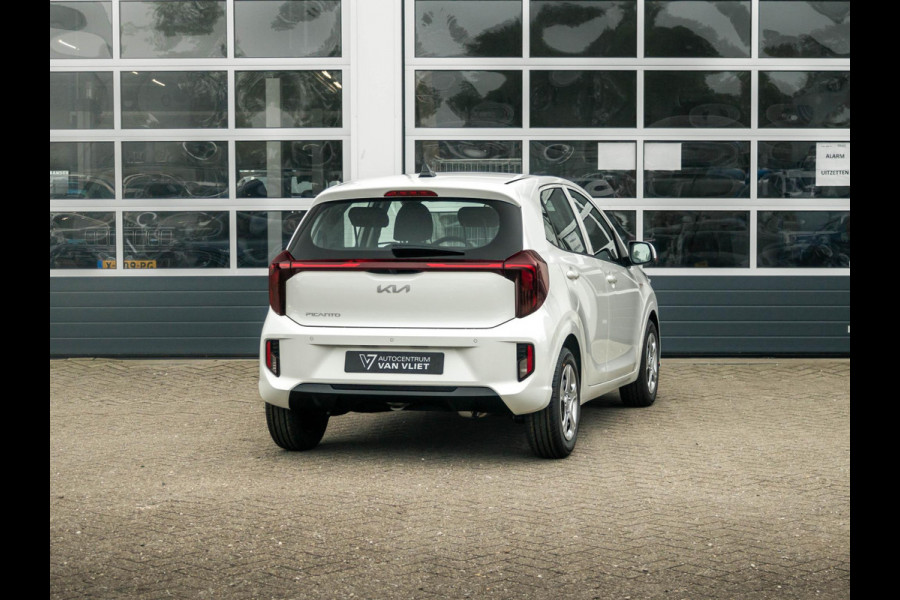 Kia Picanto 1.0 DPI DynamicLine l Direct leverbaar l ANWB Private Lease v.a. € 249,- | MY25 | Navi | Airco | Cruise | Camera | Apple Carplay |