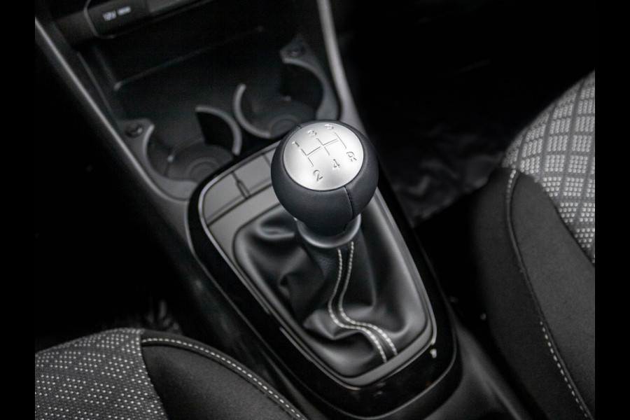 Kia Picanto 1.0 DPI DynamicLine l Direct leverbaar l ANWB Private Lease v.a. € 249,- | MY25 | Navi | Airco | Cruise | Camera | Apple Carplay |