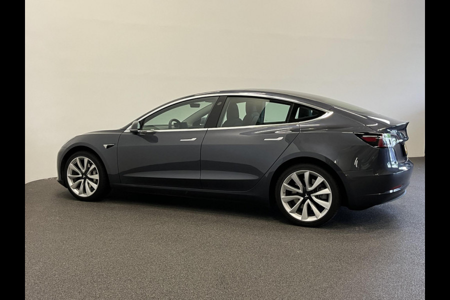 Tesla Model 3 Standard RWD Plus 60 kWh Autopilot Navi Full LED Leder Panoramadak 19" Sport Wheels PDC VA + Camera Slechts 37000 km!