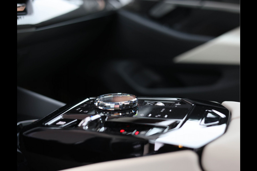 BMW 5 Serie Touring 530e xDrive *M Sport Pro*Pano*HUD*Trekhaak*Bow&Wil*