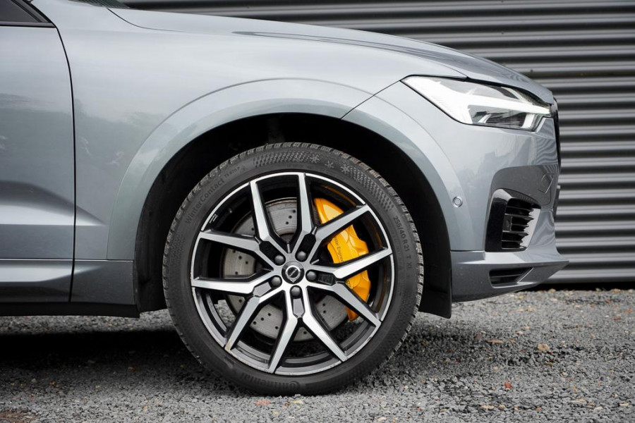 Volvo XC60 2.0 T8 Twin Engine AWD Polestar Engineered 405PK / Pano / NL Auto / Dealeronderhoud / Incl BTW / IntelliSafe