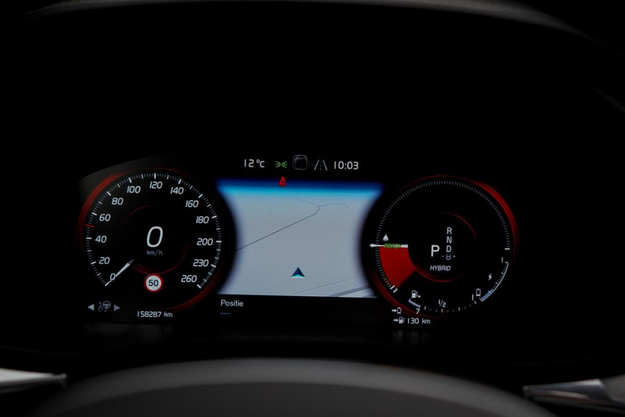 Volvo XC60 2.0 T8 Twin Engine AWD Polestar Engineered 405PK / Pano / NL Auto / Dealeronderhoud / Incl BTW / IntelliSafe