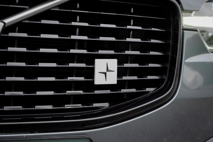 Volvo XC60 2.0 T8 Twin Engine AWD Polestar Engineered 405PK / Pano / NL Auto / Dealeronderhoud / Incl BTW / IntelliSafe