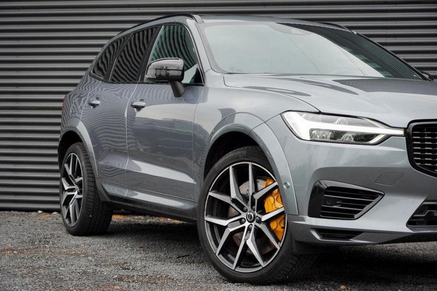 Volvo XC60 2.0 T8 Twin Engine AWD Polestar Engineered 405PK / Pano / NL Auto / Dealeronderhoud / Incl BTW / IntelliSafe