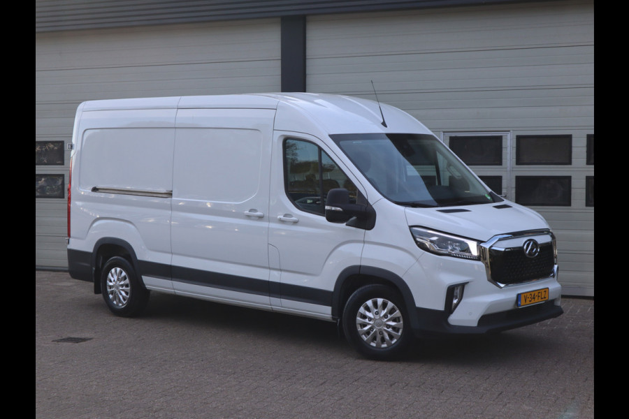 Maxus eDeliver 9 L3H2 89 kWh 204 pk - incl. Betimmering laadruimte + Sidebars + Trekhaak 1.500 kg Trekgewicht - 296 km WLPT - Camera