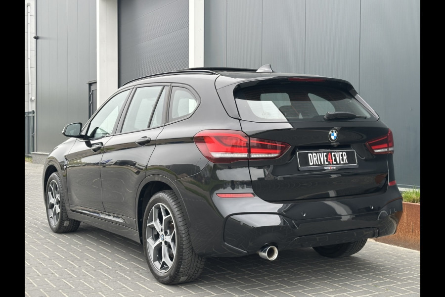 BMW X1 sDrive18i M PACK 2022 PANO NAVI CR CONTROL CAMERA CLIMATE CONTRO