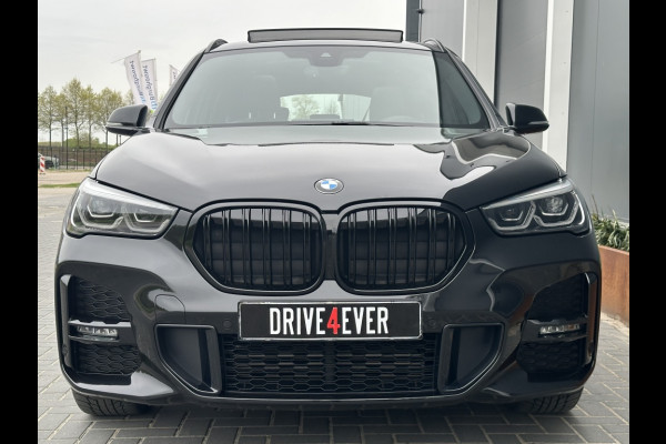 BMW X1 sDrive18i M PACK 2022 PANO NAVI CR CONTROL CAMERA CLIMATE CONTRO