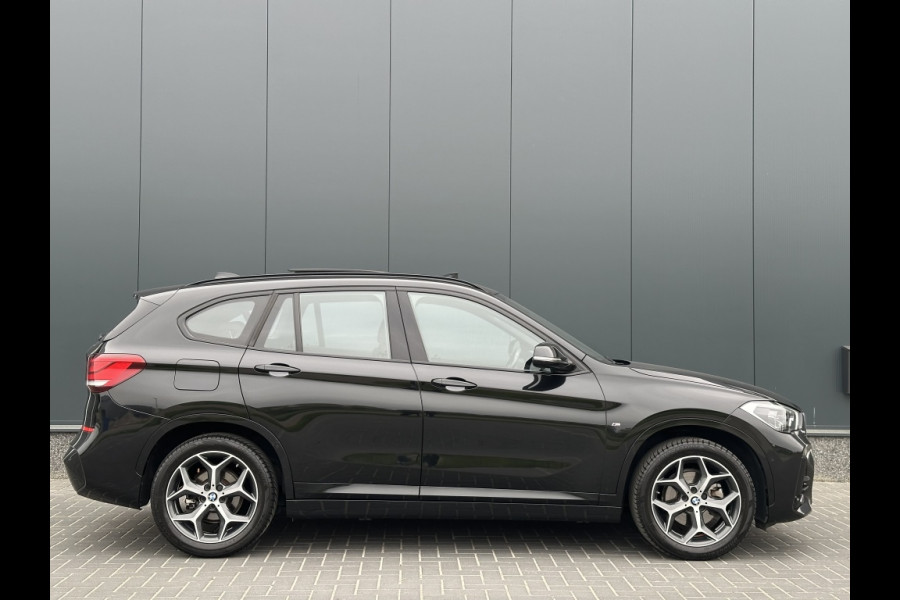 BMW X1 sDrive18i M PACK 2022 PANO NAVI CR CONTROL CAMERA CLIMATE CONTRO