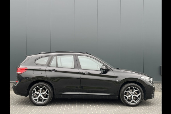 BMW X1 sDrive18i M PACK 2022 PANO NAVI CR CONTROL CAMERA CLIMATE CONTRO