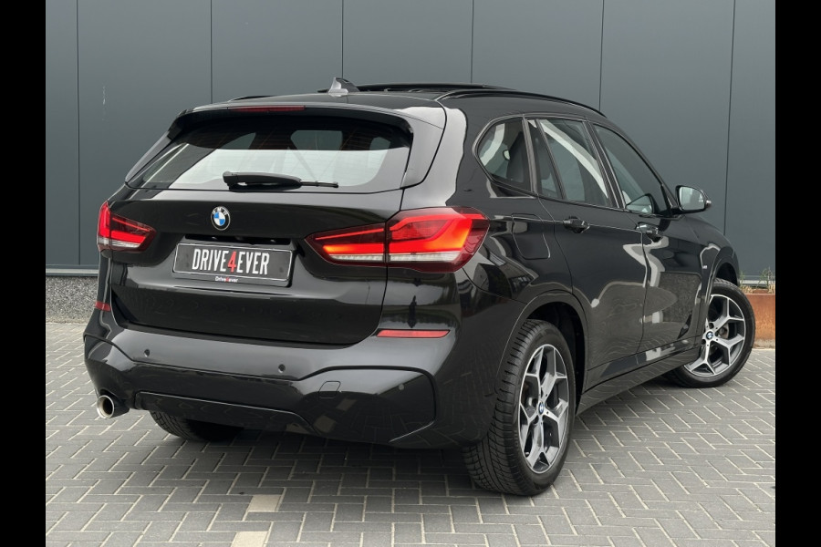 BMW X1 sDrive18i M PACK 2022 PANO NAVI CR CONTROL CAMERA CLIMATE CONTRO