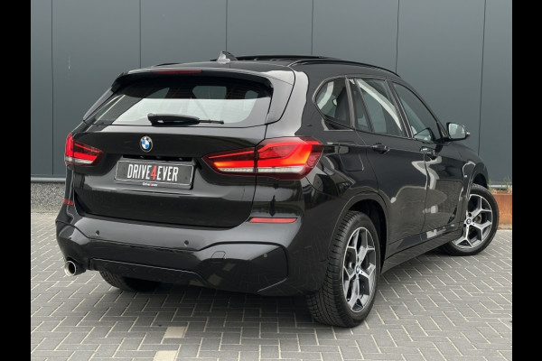 BMW X1 sDrive18i M PACK 2022 PANO NAVI CR CONTROL CAMERA CLIMATE CONTRO