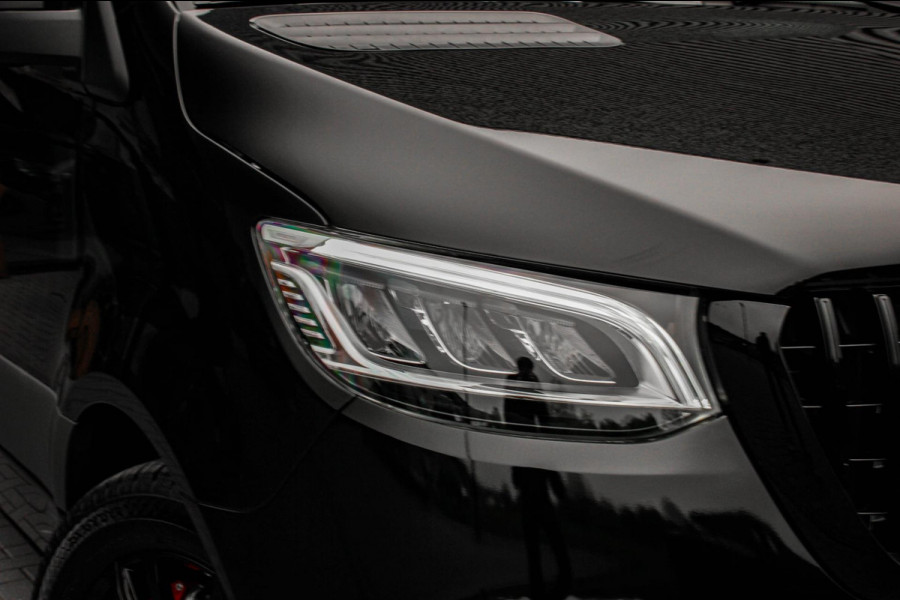 Mercedes-Benz Sprinter 319CDI L2H2 RWD 190PK FULL BLACK JB- EDITION / 3500KG / NEW / DIRECT RIJDEN / NAVIGATIE / PDC / FULL / LED