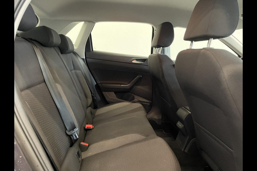 Volkswagen Polo 1.0 TSI DSG Life Navigatie Apple Carplay/Android Auto Camera Parkeersensoren Adaptive Cruise Control Stoelverwarming Virtual Cockpit Climate Control