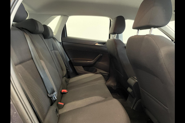 Volkswagen Polo 1.0 TSI DSG Life Navigatie Apple Carplay/Android Auto Camera Parkeersensoren Adaptive Cruise Control Stoelverwarming Virtual Cockpit Climate Control