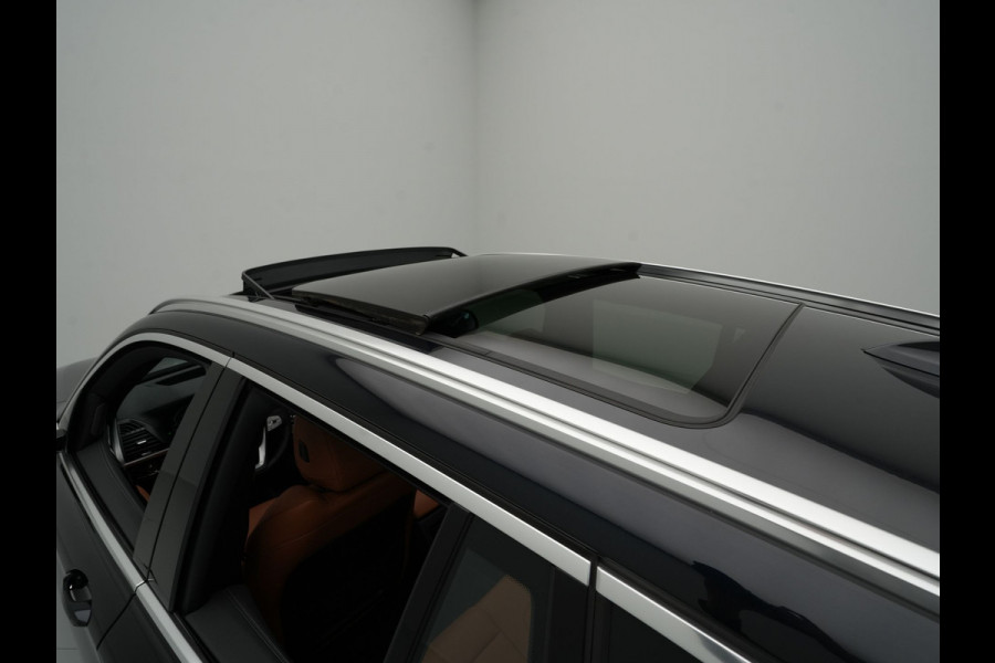 BMW iX3 High Executive 80 kWh 285pk Panorama Navigatie Trekhaak Stoelverwarming 115
