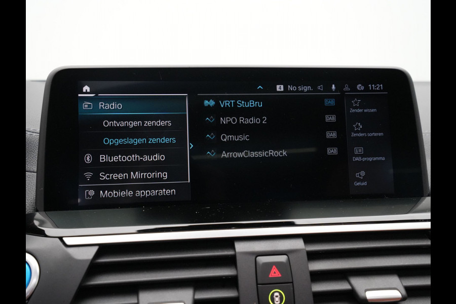 BMW iX3 High Executive 80 kWh 285pk Panorama Navigatie Trekhaak Stoelverwarming 115