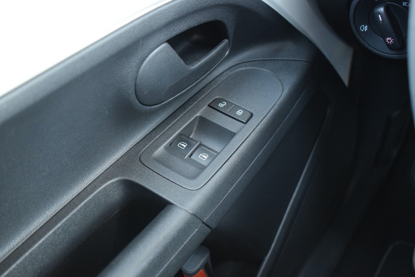 Volkswagen up! 1.0 BMT take up! | Airco | Elektrische Ramen | NL Auto