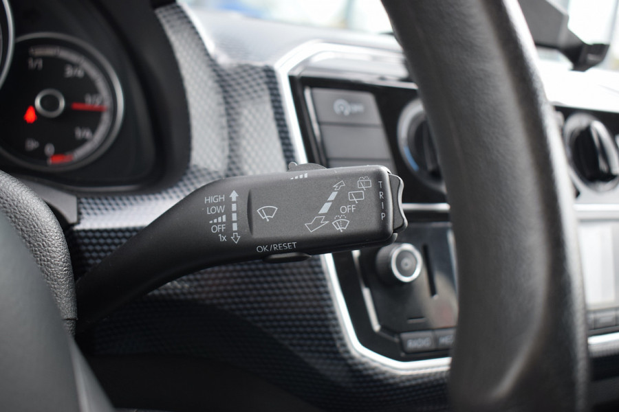 Volkswagen up! 1.0 BMT take up! | Airco | Elektrische Ramen | NL Auto