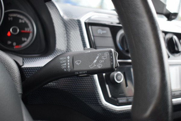 Volkswagen up! 1.0 BMT take up! | Airco | Elektrische Ramen | NL Auto
