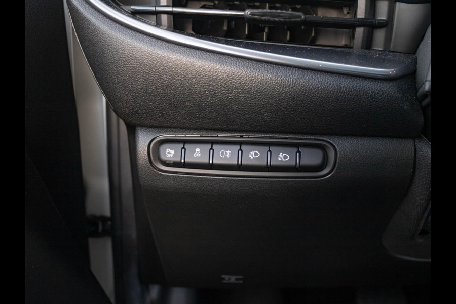 Fiat 500E La Prima 42 kWh | Clima | Cruise | Leder | 17" | Priv Glass | Winter Pack | JBL Sound | BSM | Apple Carplay