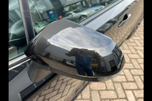 Toyota Corolla Touring Sports 2.0 Hybrid First Ed. / Navi / Trekhaak / Dealer onderhouden / MCC / Gouda