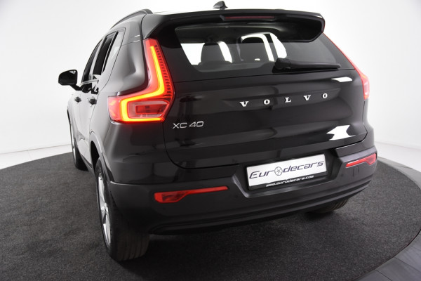 Volvo XC40 1.5 T3 Momentum *1ste Eigenaar*Stoelverwarming*Park assist*