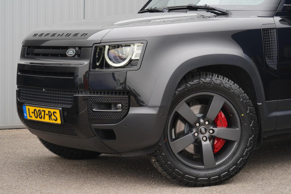 Land Rover Defender 110 3.0 P400 110 First Edition / Incl. BTW / Schuifdak / Elek. Trekhaak / 360 Camera / Meridian Sound