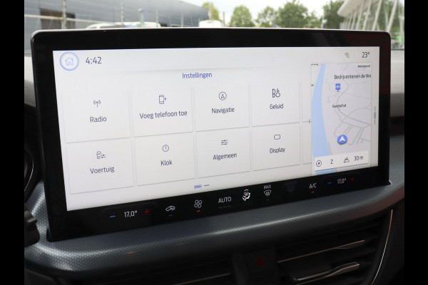 Ford Focus 1.0 EcoBoost 155pk Automaat Active X Ford Focus 1.0 EcoBoost 155pk Hybrid Automaat Active X Navigatie Climate Control Camera Parkeer sensoren B&O Dab Lichtmetalen velgen