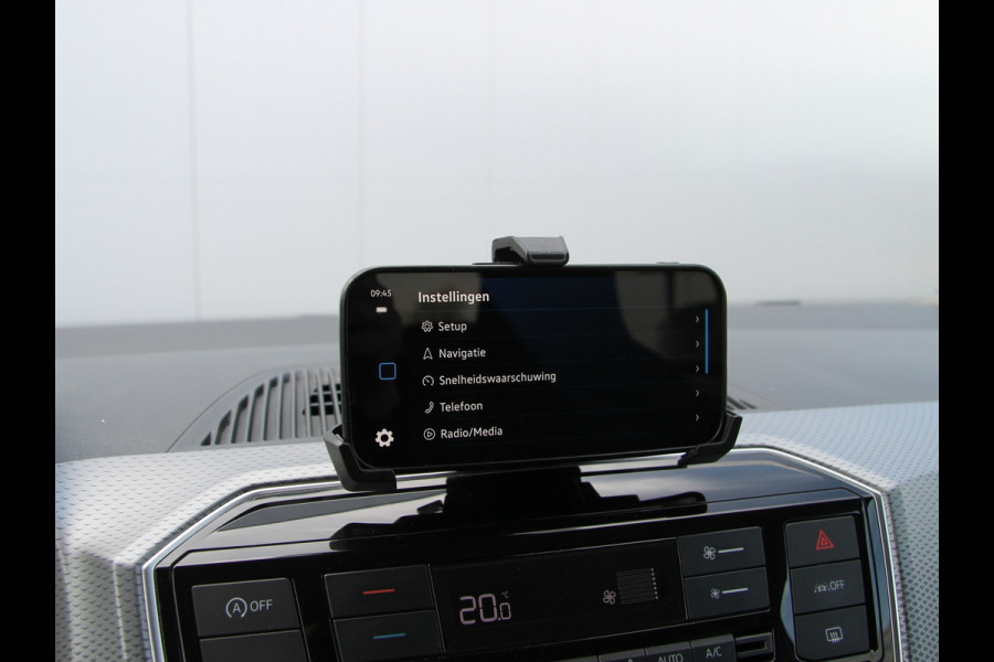 Volkswagen up! 1.0 Active 5drs. Clima | Apps