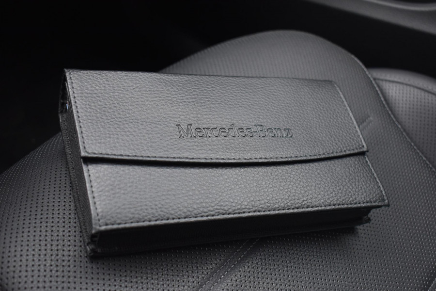 Mercedes-Benz C-Klasse 300 e Luxury Line AMG Line Pano HUD Lane BURM. Stoelventi. Massage