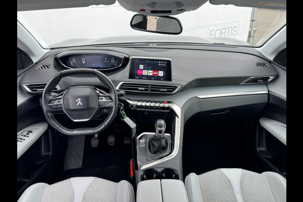 Peugeot 3008 1.2 PureTech Allure NL AUTO | CARPLAY | TREKHAAK | LAGE KM! ! 2DE PAASDAG GEOPEND VAN 10:00 T/M 17:00 UUR !