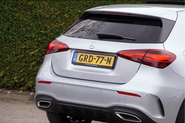 Mercedes-Benz A-Klasse A 250 e AMG Line Night Facelift | Pano Carplay Distronic Sfeer